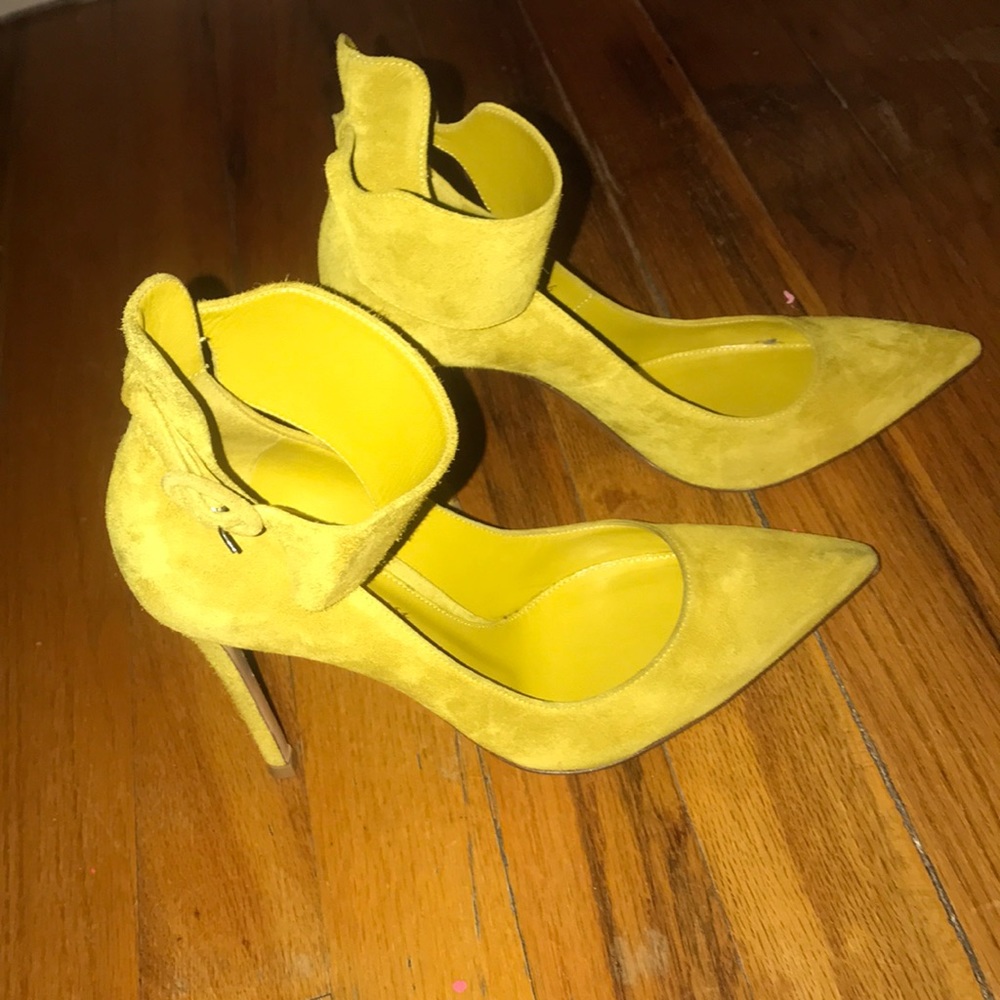 Gianvito Rossi Heels